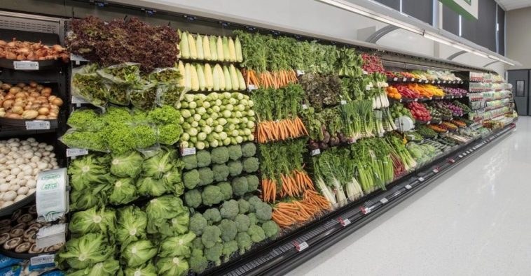 “Janari biluziak”: Zeelanda Berriak elikagaietatik plastikoa ezabatu nahi du “Janari biluziak”: Zeelanda Berriak elikagaietatik plastikoa ezabatu nahi du