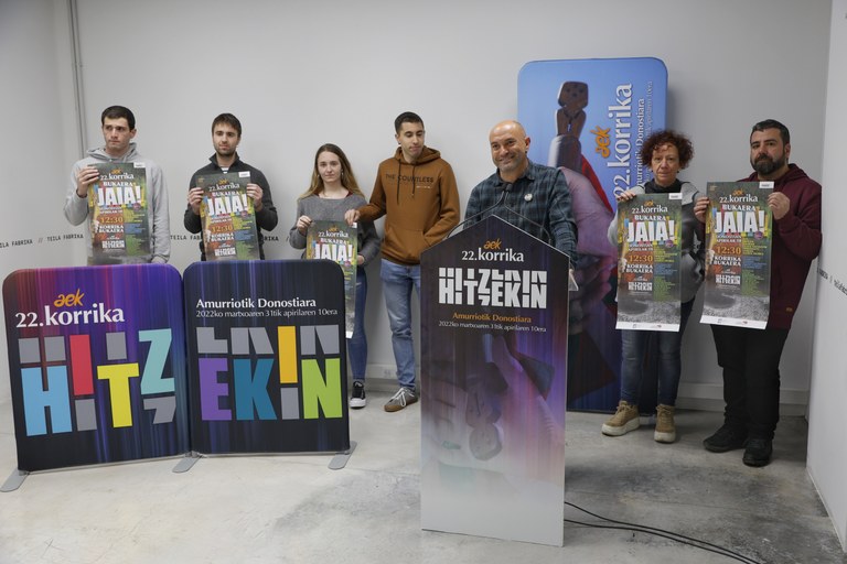 22.Korrikaren bukaera jaira joateko deia egin du AEK-k