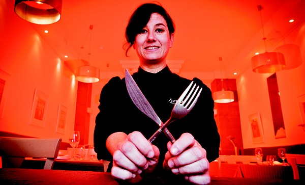 Aizpea Oihaneder: "Beste sukaldarien lana haize freskoa da niretzat" Aizpea Oihaneder: "Beste sukaldarien lana haize freskoa da niretzat"