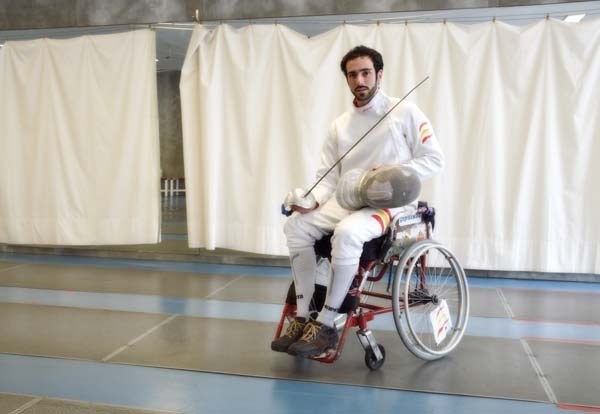 Alex Prior (Eskrimalaria): "Rio 2016ko olinpiar jokoetara joatea posible da" Alex Prior (Eskrimalaria): "Rio 2016ko olinpiar jokoetara joatea posible da"