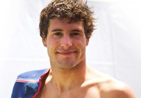 Alex Uranga, bodyboarderra: "Goi mailako kirolari baten emaitzak lortu ditut eta merezi dut aukera" Alex Uranga, bodyboarderra: "Goi mailako kirolari baten emaitzak lortu ditut eta merezi dut aukera"
