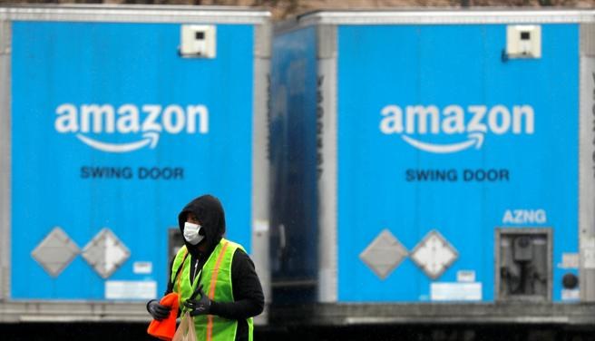 Amazonen salmentak, Gabonetakoen pare Amazonen salmentak, Gabonetakoen pare