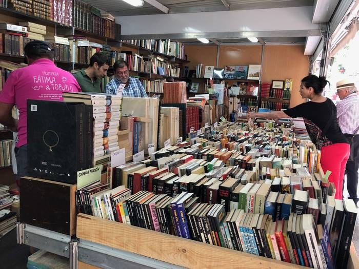 Antzinako eta Bigarren Eskuko Liburu Azoka Gasteizen