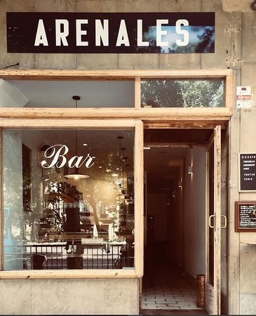 arenales-bar.jpg