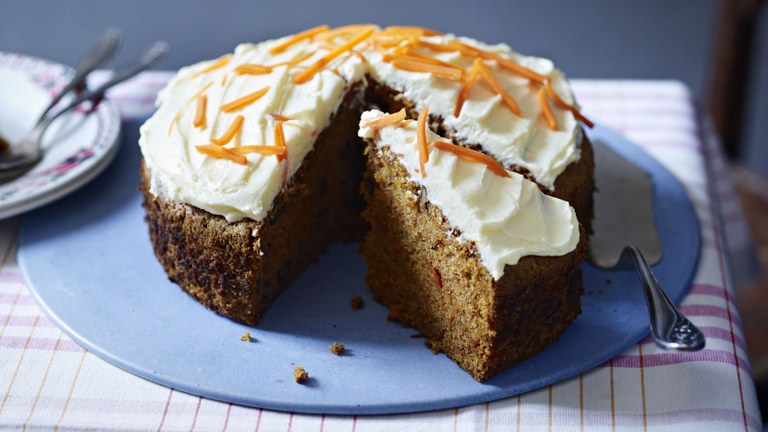 classic_carrot_cake_08513_16x9.jpg