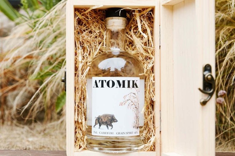 Atomik, Chernobilen ekoiztutako vodka Atomik, Chernobilen ekoiztutako vodka