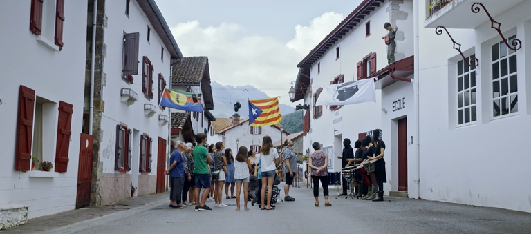 'Bañolet' filmaren lehen aurkezpenak egingo dira Euskal Herriko hainbat tokitan 'Bañolet' filmaren lehen aurkezpenak egingo dira Euskal Herriko hainbat tokitan