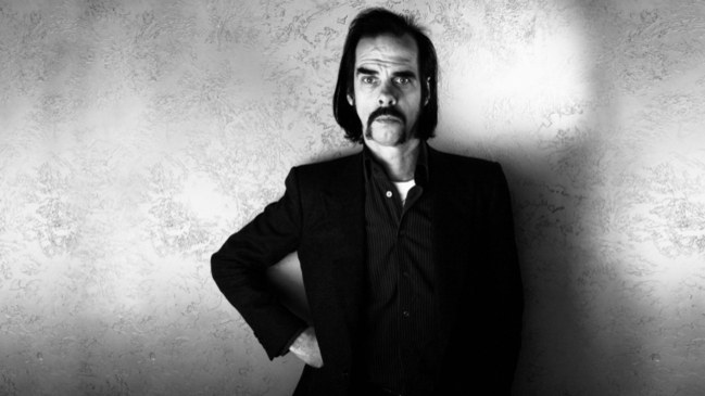 Bere jarraitzaileen galderak erantzuteko web orrialdea sortu du Nick Cave-k Bere jarraitzaileen galderak erantzuteko web orrialdea sortu du Nick Cave-k