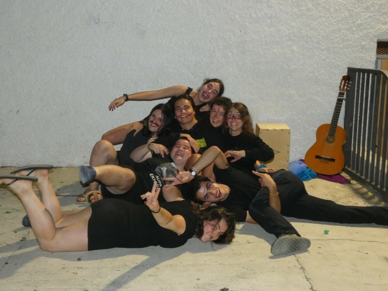 Bertso Udalekuetako hezitzaileen izen-ematea ireki du Bertsozale Elkarteak