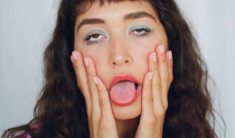 Besteek zer egin behar duzun esaten dizutenean sentitzen duzun amorruak badu bere azalpena