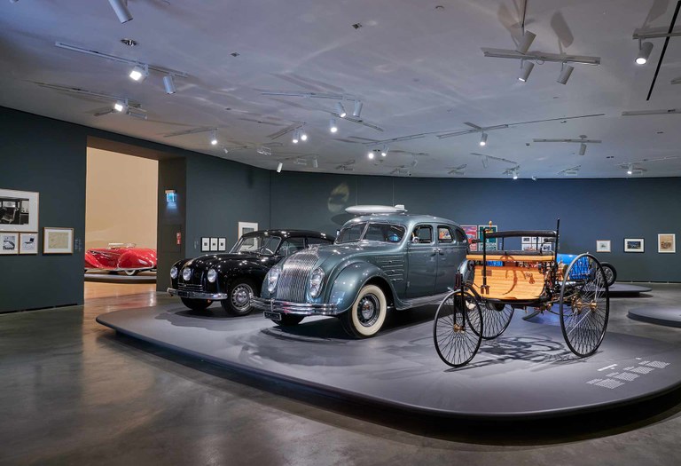 Bilboko Guggenheim Museoak bere ordutegia luzatu du irailaren 18ra arte