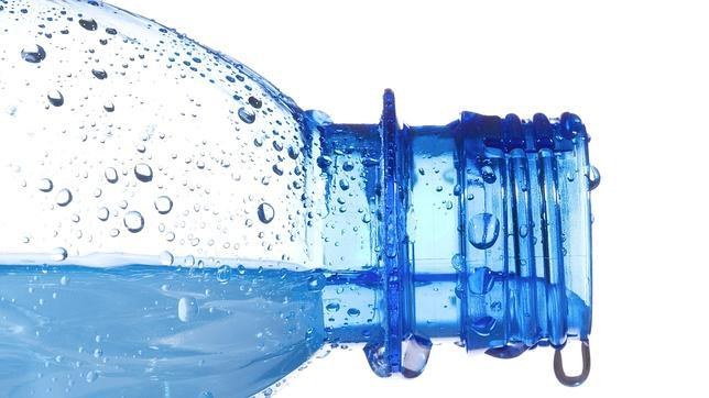 water-botella--644x362.jpg
