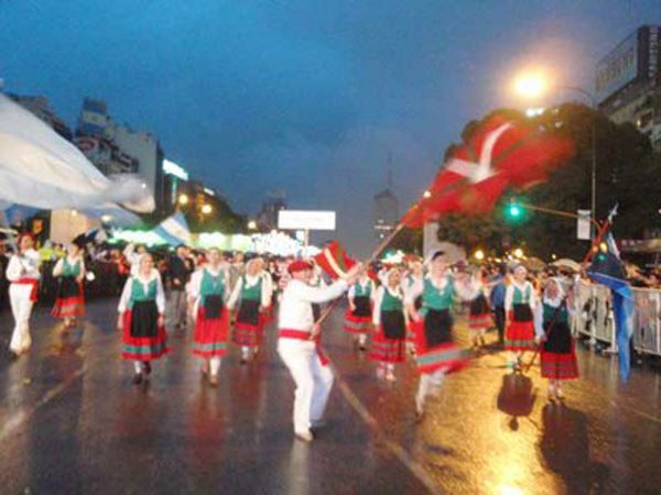 Buenos Airesek ospatzen du Euskal Herria Buenos Airesek ospatzen du Euskal Herria