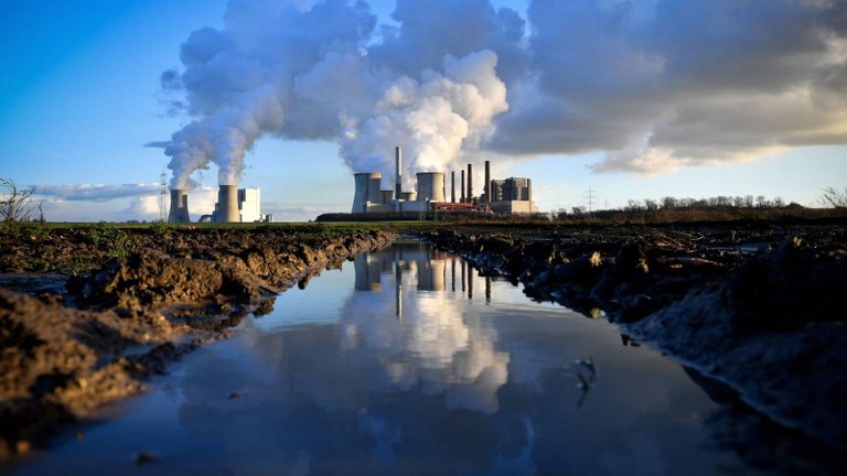 CO2 maila pandemia aurreko mailara itzuli da CO2 maila pandemia aurreko mailara itzuli da