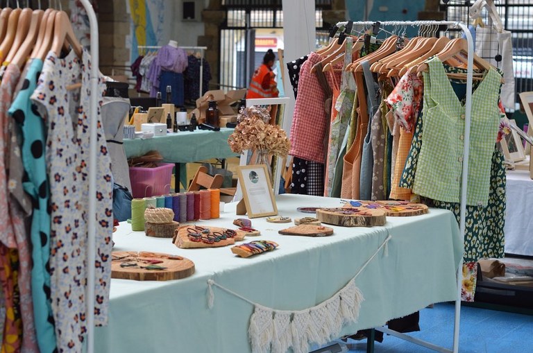 Dinagu Kolektiboaren azoka egingo dute Lazkaoko Biziolan