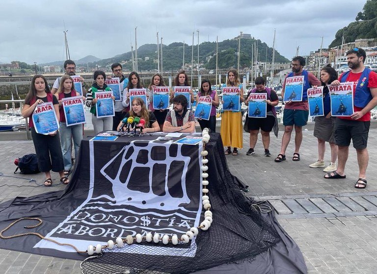 Donostiako Piratak jaietarako prest daude Donostiako Piratak jaietarako prest daude