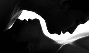 Drogen eraginen mitoa sexu harremanetan Drogen eraginen mitoa sexu harremanetan