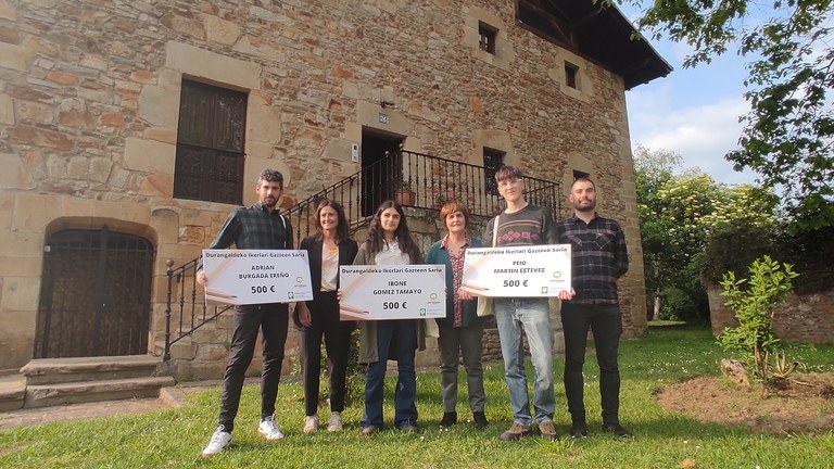 Durangaldeko Ikerlari Gazteen Sariak banatu dituzte