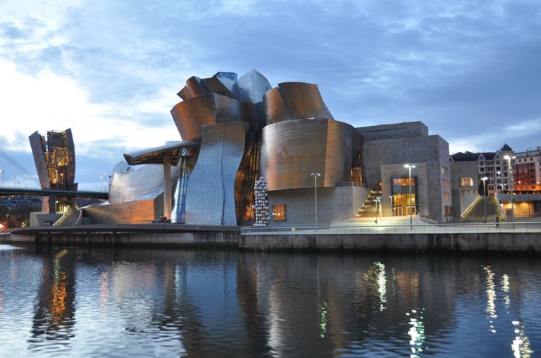 EAE-ko herritarrek Guggenheim museoa doan bisitatzeko erreserba egin dezakete gaurtik aurrera EAE-ko herritarrek Guggenheim museoa doan bisitatzeko erreserba egin dezakete gaurtik aurrera