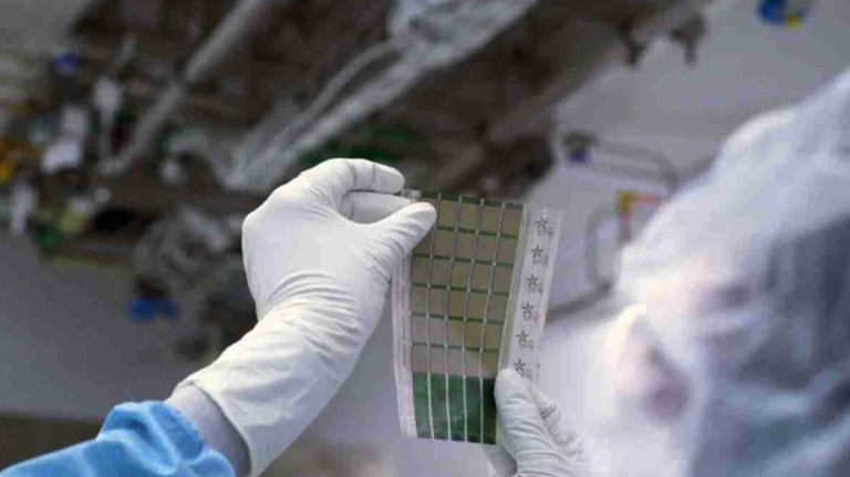 Edozein gainazaletan energia sortzeko gai den eguzki-panelez osatutako oihala garatu dute