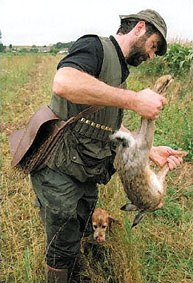 Erbia ehiztariaren aurka Erbia ehiztariaren aurka