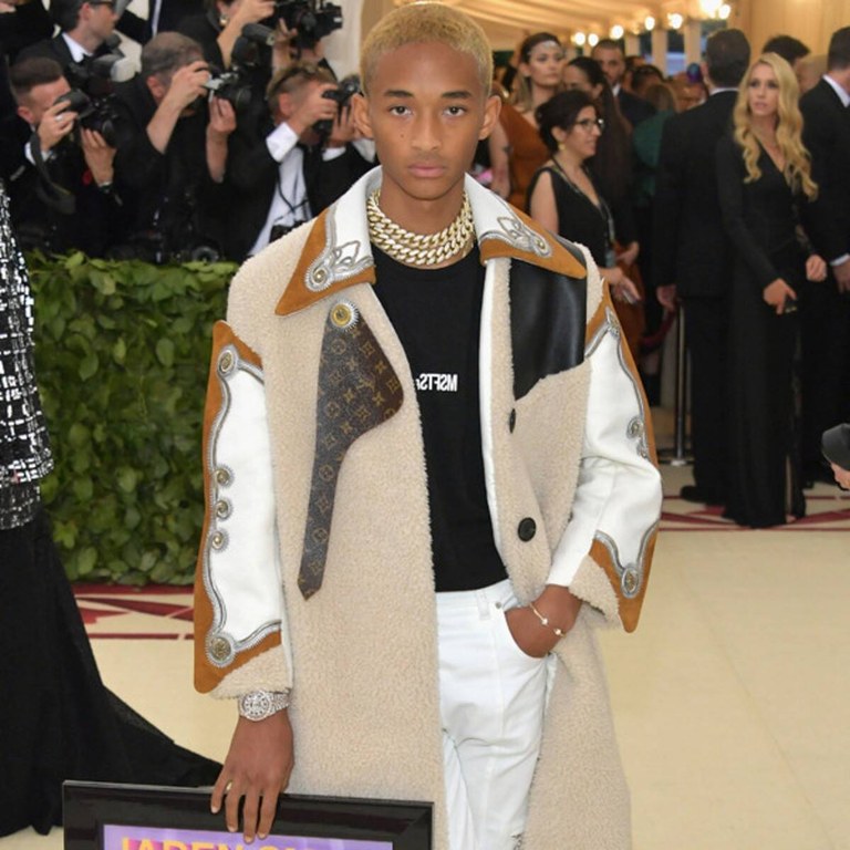 Etxerik gabeko pertsonentzat jatetxe begano bat ireki du Jaden Smith-ek Etxerik gabeko pertsonentzat jatetxe begano bat ireki du Jaden Smith-ek