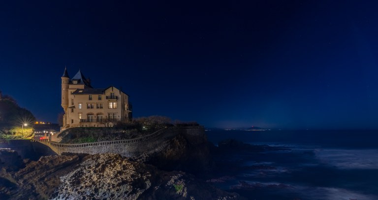 Euskal Herriko gertakari paranormalak (V): Biarritzeko jauregi misteriotsua Euskal Herriko gertakari paranormalak (V): Biarritzeko jauregi misteriotsua