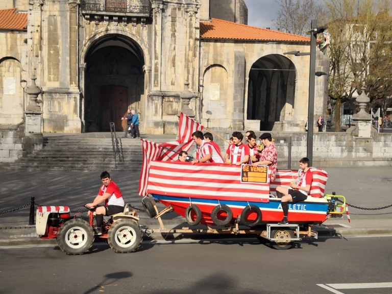 Gora Andoaingo Inauteriak!! SeVendeGabarra.jpg