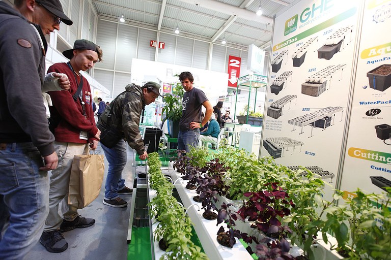 EXPOGROW17_0300-M.jpg