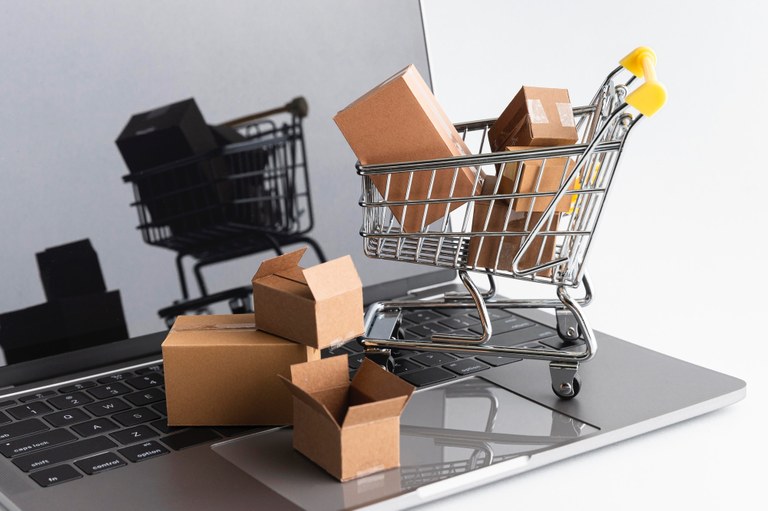 Ez zaitzala "Black Friday"-k tentatu! Ez zaitzala "Black Friday"-k tentatu!
