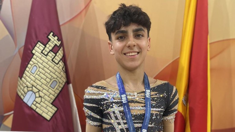 Ezagutzen al duzu Gimnastika Erritmikoan txapelduna den arabar gaztea? Ezagutzen al duzu Gimnastika Erritmikoan txapelduna den arabar gaztea?
