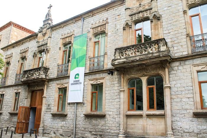 Gasteizko Oihaneder Euskararen Etxeak bere ibilbidea amaituko du Gasteizko Oihaneder Euskararen Etxeak bere ibilbidea amaituko du