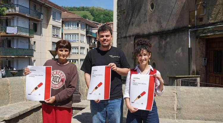 Gazte bat protagonista duten euskarazko antzerki testu laburren lehiaketa martxan da