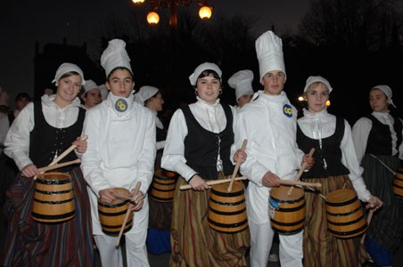 Gazteen danborrada zaharra Gazteen danborrada zaharra