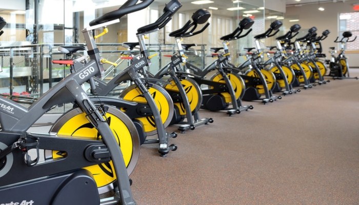 Gimnasio honek bere erabiltzaileek egindako ariketetatik eskuratzen du elektrizitatea Gimnasio honek bere erabiltzaileek egindako ariketetatik eskuratzen du elektrizitatea