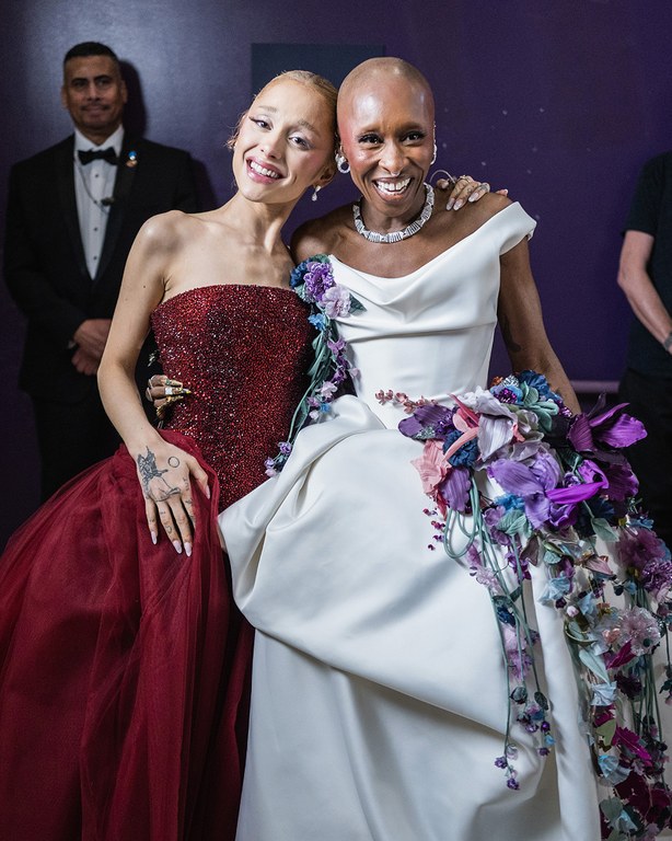 GlFQS5XaYAAy3Ur.jfif