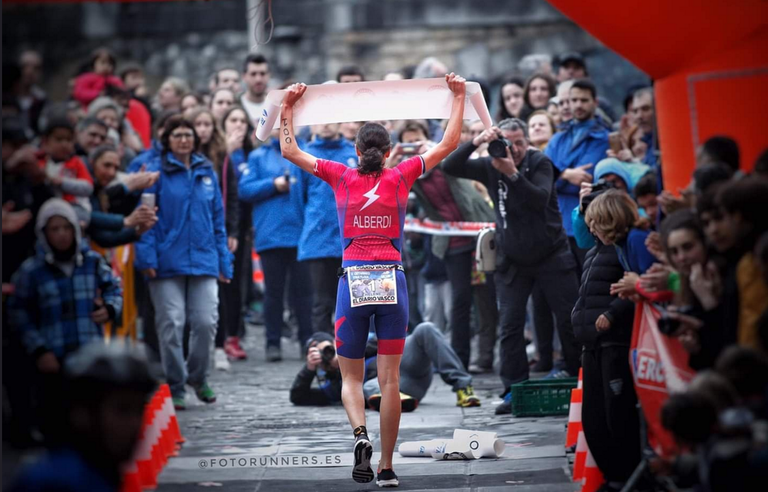 Helene Alberdi Euskadiko triatloi txapelduna! Helene Alberdi Euskadiko triatloi txapelduna!