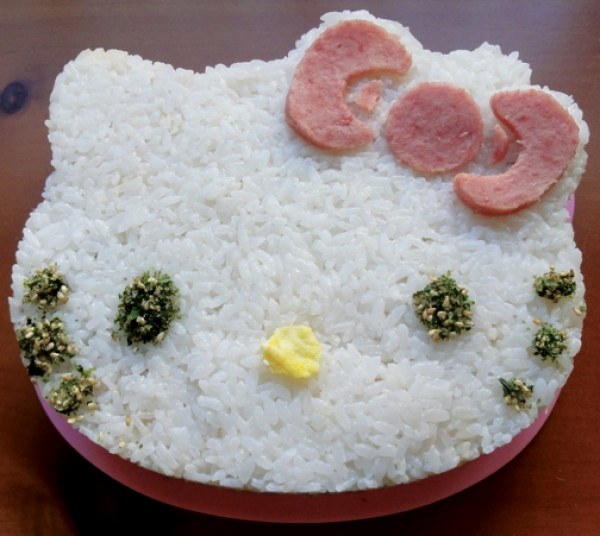 Hello Kitty sushia Hello Kitty sushia