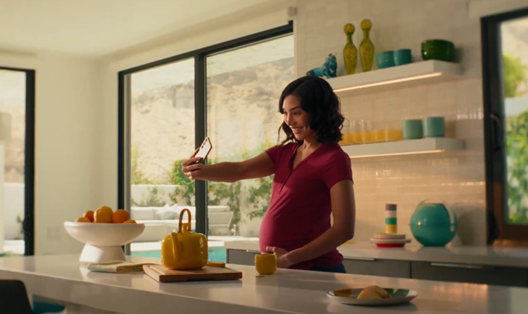 Hildako senideen abatarrak sortu eta "haiekin hitz egiteko" aukera ematen duen aplikazioa