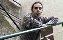 Iker Barandiaran: Punk-ak eta hemengo 80ko hamarkadak asko dute komunean Iker Barandiaran: Punk-ak eta hemengo 80ko hamarkadak asko dute komunean
