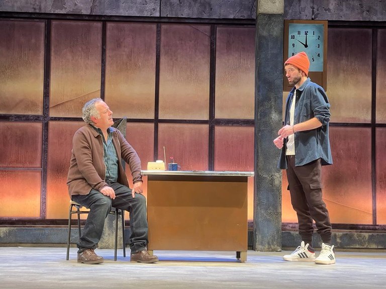 Iker Galartzak eta Zuhaitz Gurrutxagak 'Almazenean' antzezlana taularatuko dute Donostian