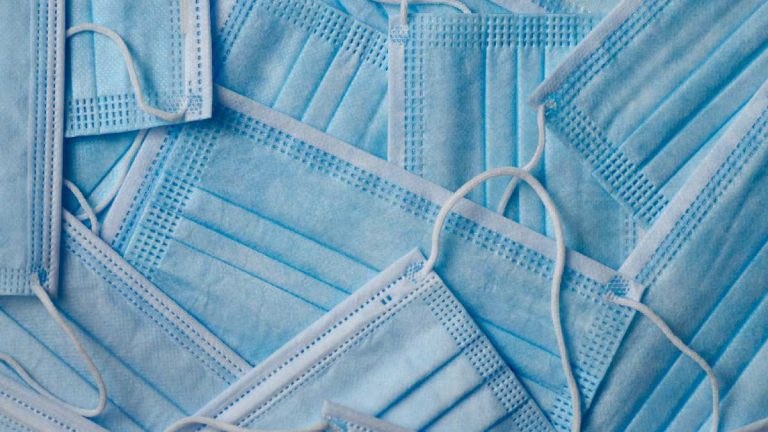 Ikerketa baten arabera, musukoa erabiltzen duten pertsonak erakargarriago hautematen ditugu