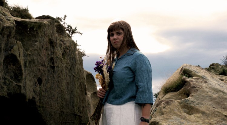 Ilargi musikariaren 'Jaizkibel' abestia: doluan izandako ametsa kantu bihurtuta Ilargi musikariaren 'Jaizkibel' abestia: doluan izandako ametsa kantu bihurtuta