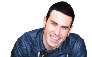 Iñaki Ortiz de Villalba: "Gu mikrouhin labeak gara, eta neskak egurrezko labeak" Iñaki Ortiz de Villalba: "Gu mikrouhin labeak gara, eta neskak egurrezko labeak"