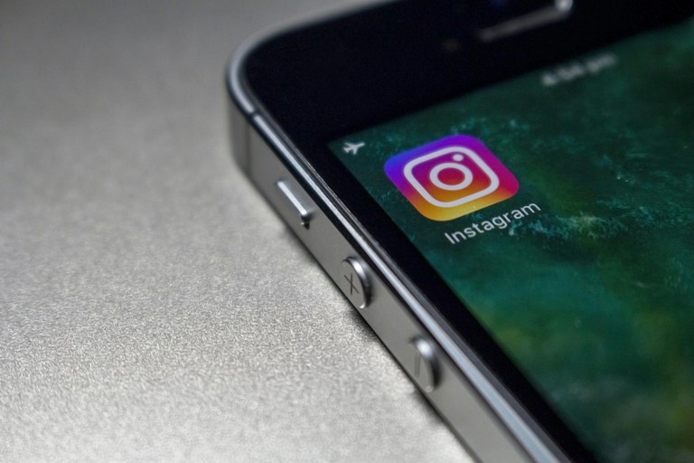 Instagram-en argitaratzeak “cringe”-a eragiten dit: zergatik? Instagram-en argitaratzeak “cringe”-a eragiten dit: zergatik?