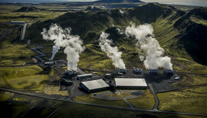 Islandiak kutsadura harrapatu eta airea garbitzen duen zentral elektriko bat ireki du Islandiak kutsadura harrapatu eta airea garbitzen duen zentral elektriko bat ireki du