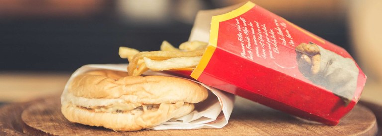 Islandiako azken McDonald's-a Islandiako azken McDonald's-a