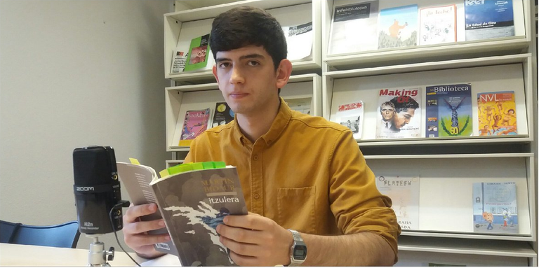 Itzulera' poema liburua kaleratu du Martin Bidaurrek Itzulera' poema liburua kaleratu du Martin Bidaurrek