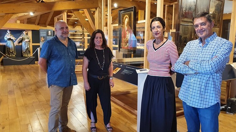Izaro uhartearen historia, natura, eta ondare artistikoa biltzen duen erakusketa jarri dute Arrantzaleen Museoan
