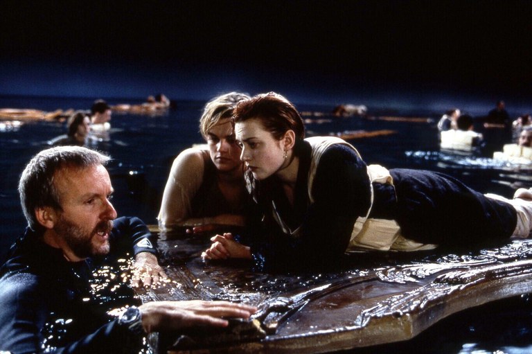 James Cameron-ek "Titanic" filmari buruzko eztabaida famatuari amaiera jarri dio